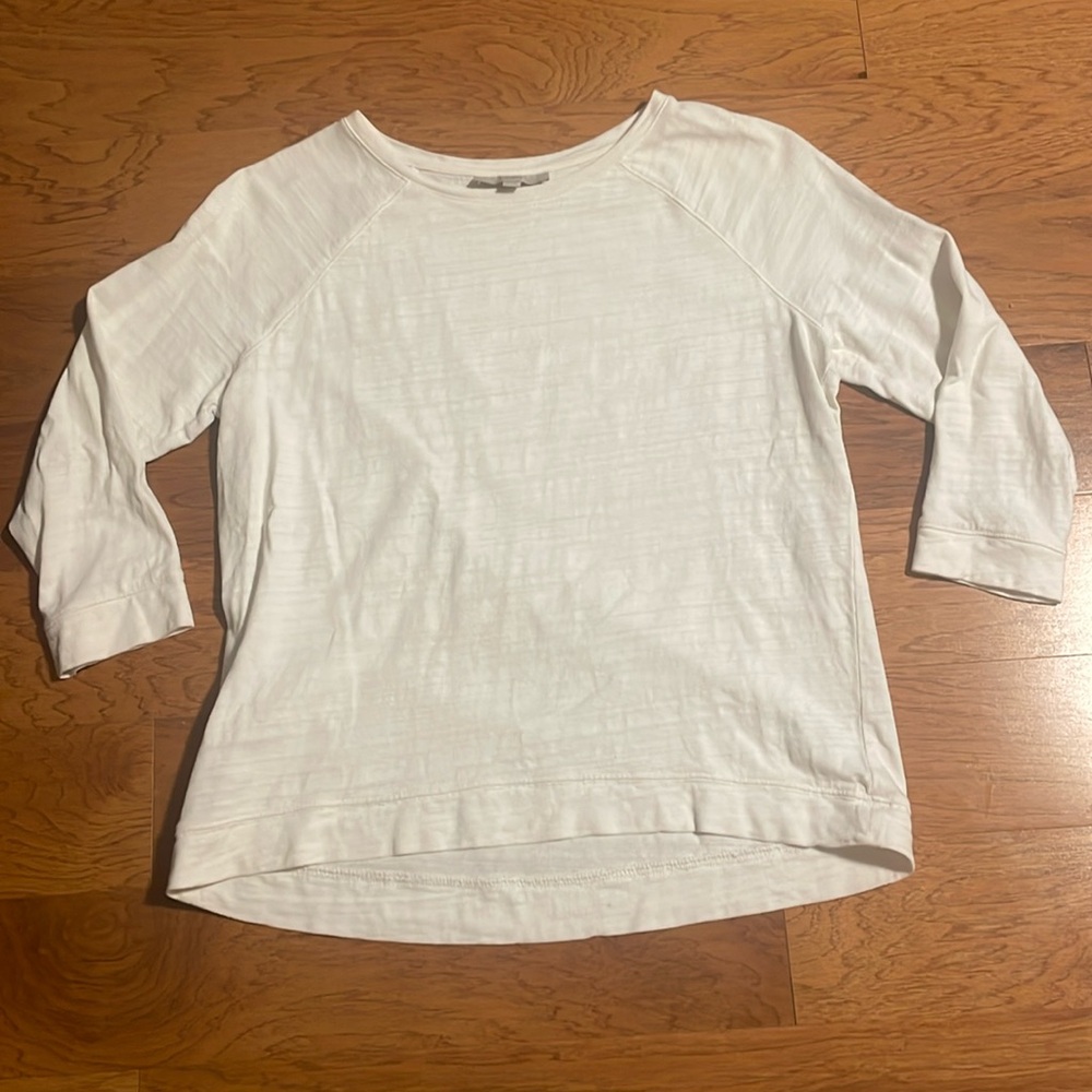 Women’s loft white cotton 3/4 sleeve shirt.